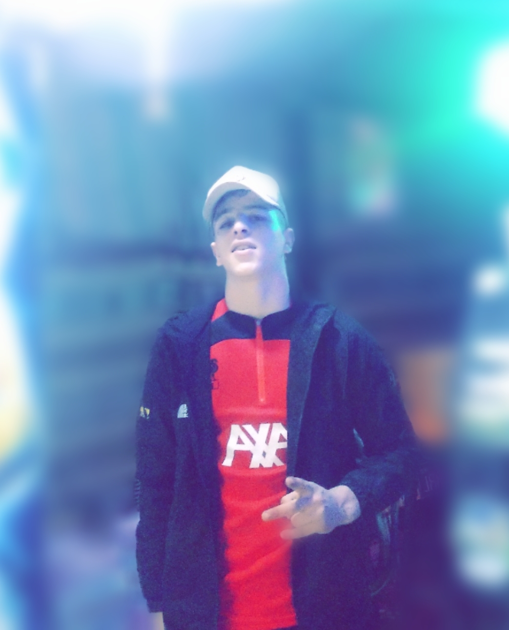 azou